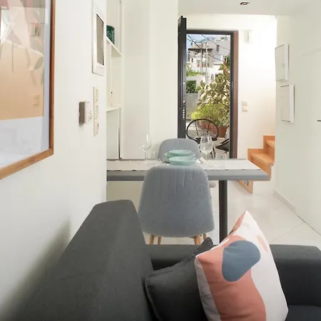 Spectacular Apartment Near Dance Hall/Center Kalamata Exterior photo