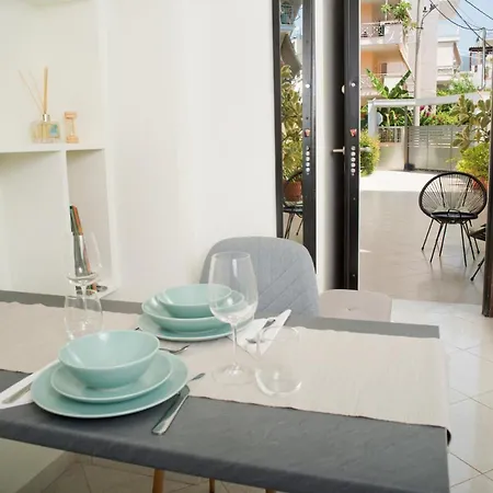 Spectacular Apartment Near Dance Hall/Center Kalamata Exterior photo